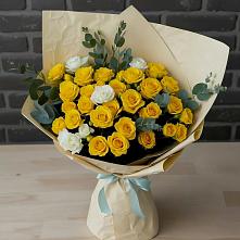 Букет цветов из:  Розы в Плиево