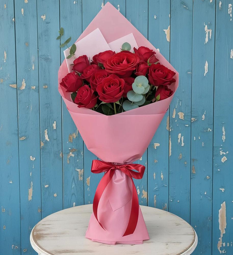 Букет цветов из: Розы в Плиево