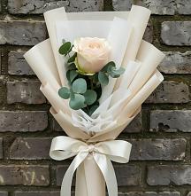 Букет цветов из:  Розы в Плиево