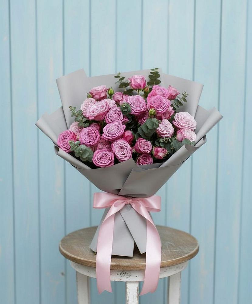 Букет цветов из: Розы в Плиево