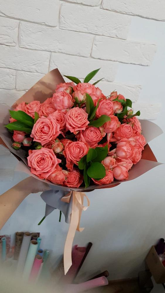 Букет цветов из: Розы в Плиево