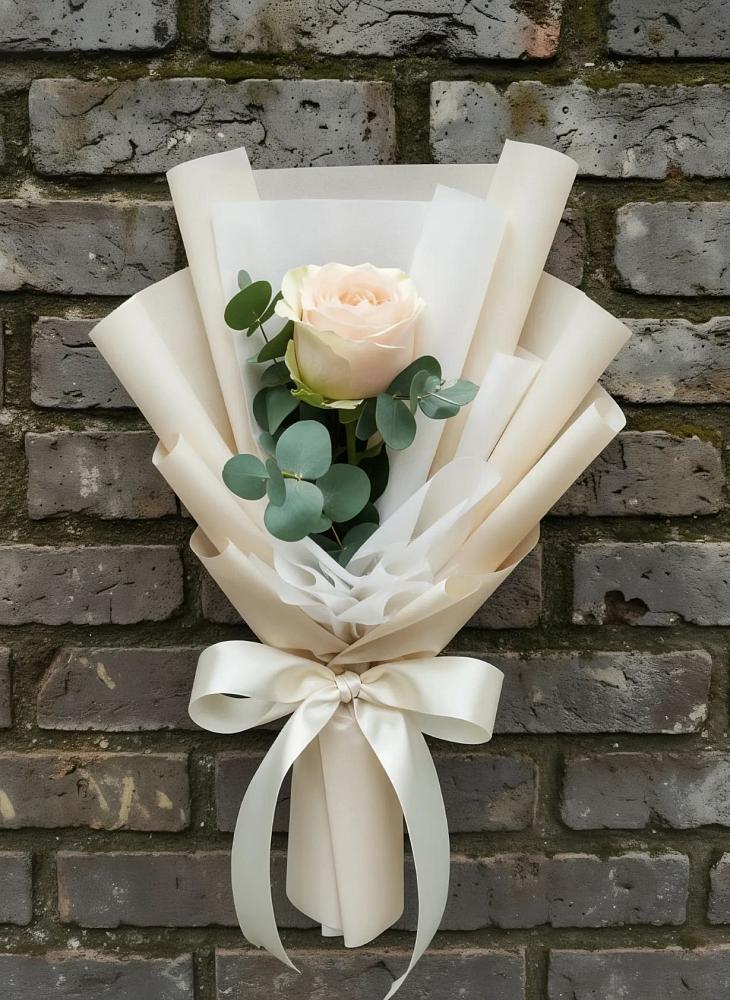 Букет цветов из: Розы в Плиево