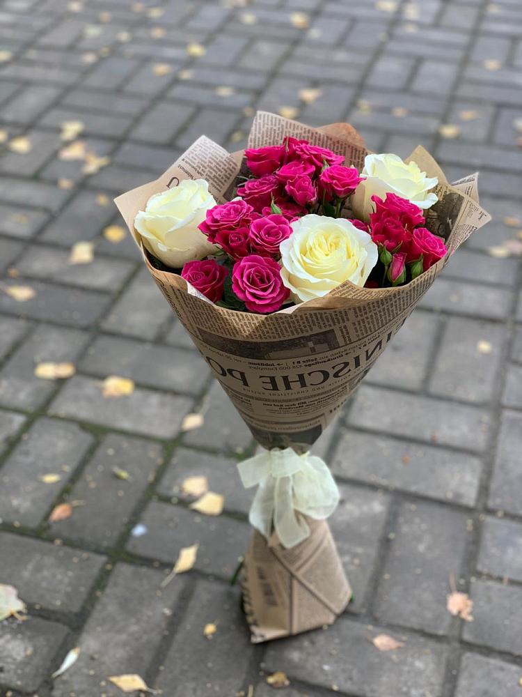 Букет цветов из: Розы в Плиево