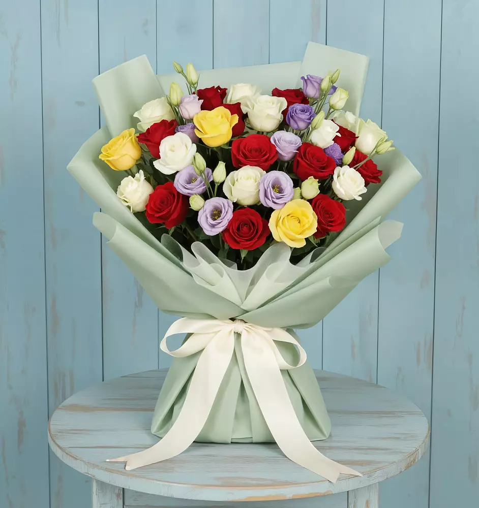 Букет цветов из: Розы в Плиево