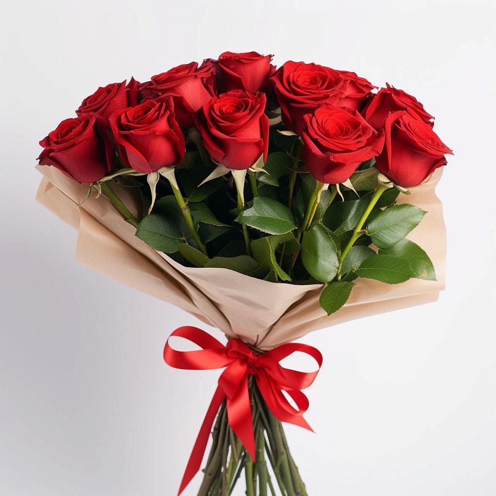 Букет 11 Красных роз Эдлесс Лав в Плиево