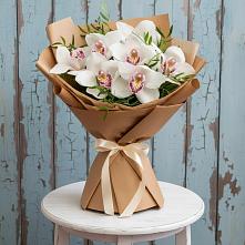 Букет цветов из:  Орхидеи и Розы #REPLACE_PRED# Плиево