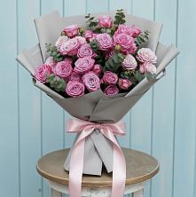 Букет цветов из:  Розы в Плиево